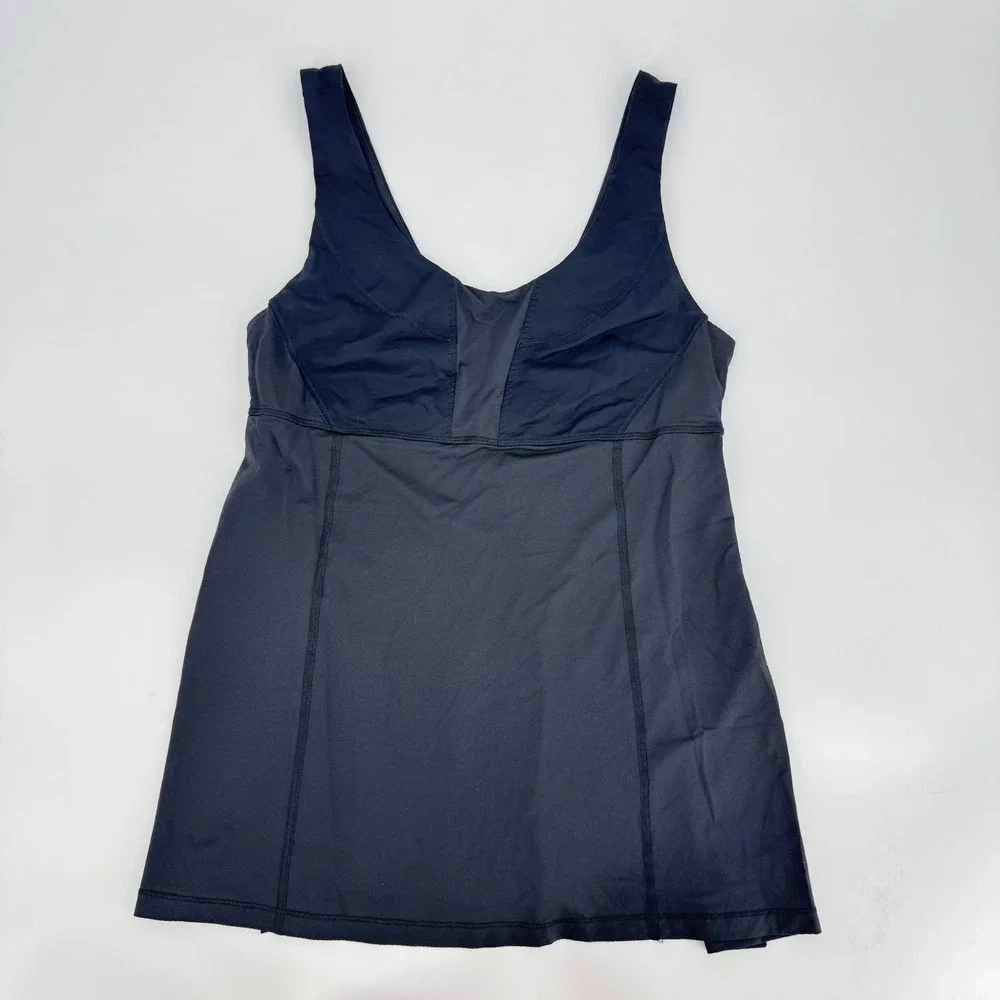 Lululemon Women's Black Long Tank Top Size 8 Built-In Bra Shelf Active‎ Yoga